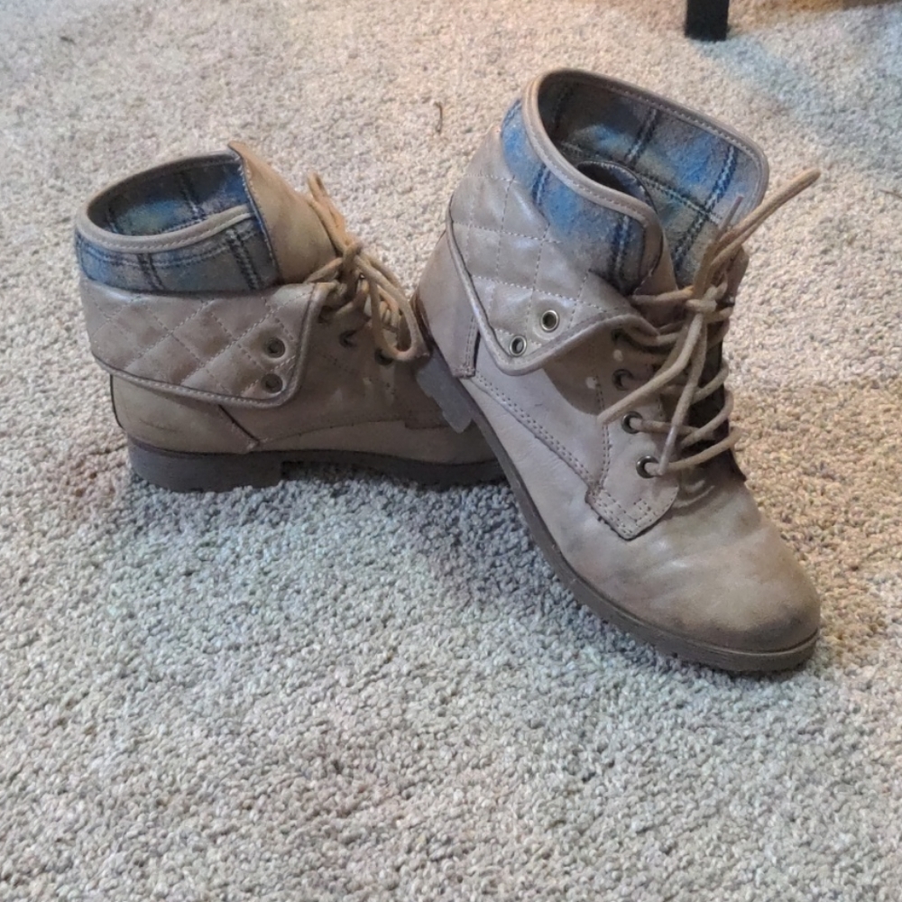 Booties - top folds down